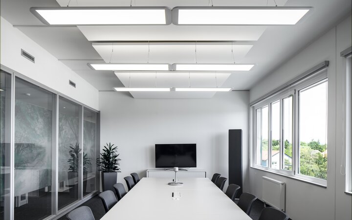 Intelligent lighting