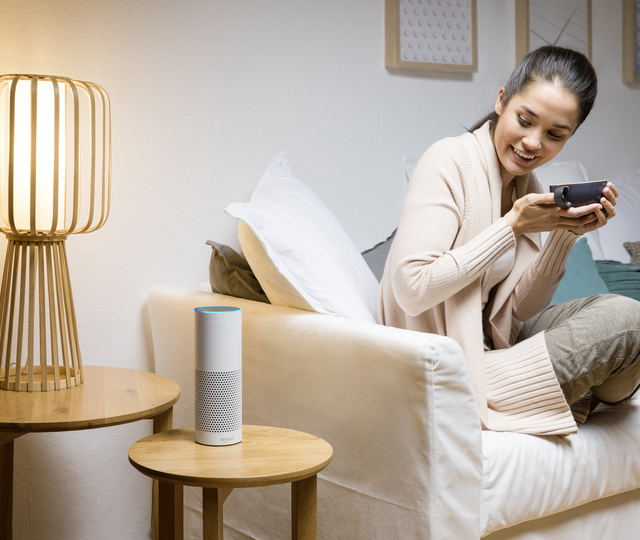 Since ZigBee functionality is already integrated in Amazon Echo Plus, users can directly connect Smart+ products to this Amazon system without the need for an additional gateway.